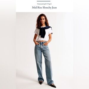 Abercrombie & Fitch Mid-Rise Slouchy Jean - women’s 29 long